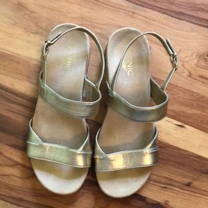 Vionic gold sandals